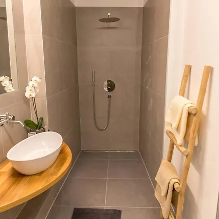 Apartment Charming 45m2 In Heart Of *