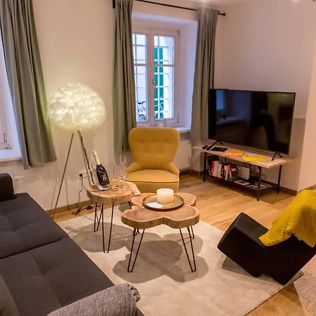 Charming 45m2 In Heart Of Apartment *